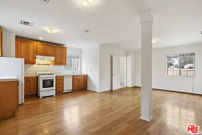 2026 Glendon Ave, Los Angeles, CA 90025 - Photo 1