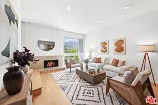 17085 Palisades Cir, Pacific Palisades, CA 90272 - Photo 1