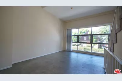 922 W 23rd St #204, Los Angeles, CA 90007 - Photo 1