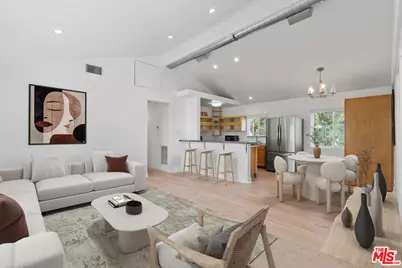 11 20th Ave, Venice, CA 90291 - Photo 1