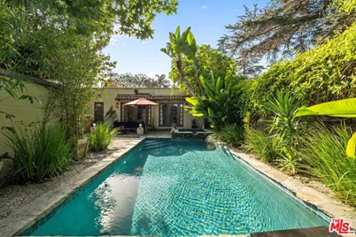 404 N Kings Rd, Los Angeles, CA 90048 - Photo 1