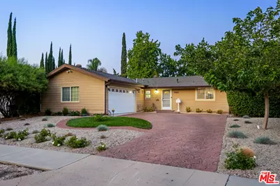 6236 Kenwater Ave, Woodland Hills, CA 91367 - Photo 1