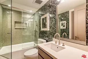 434 N Mansfield Ave, Los Angeles, CA 90036 - Photo 1