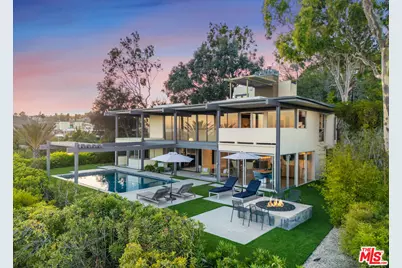 9892 Beverly Grove Dr, Beverly Hills, CA 90210 - Photo 1