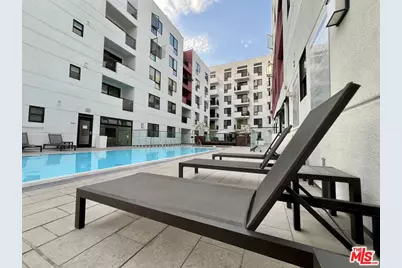 1234 Wilshire Blvd #526, Los Angeles, CA 90017 - Photo 1