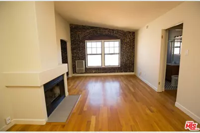 361 S Detroit St #404, Los Angeles, CA 90036 - Photo 1