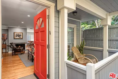 1426 California Ave #1, Santa Monica, CA 90403 - Photo 1