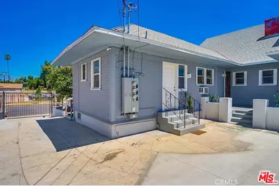 2901 Raymond Ave #2903, Los Angeles, CA 90007 - Photo 1