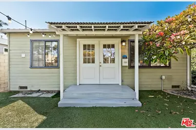 717 Coeur D Alene Ave, Venice, CA 90291 - Photo 1