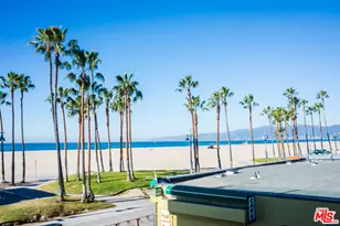 8 Brooks Ave, Venice, CA 90291 - Photo 1