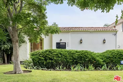 240 S Swall Dr, Beverly Hills, CA 90211 - Photo 1