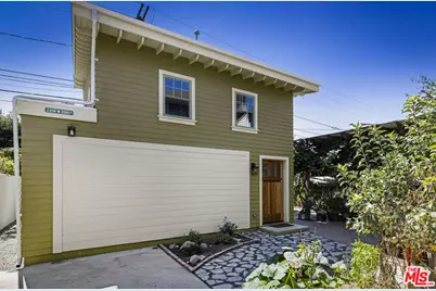 2358 W 20th St, Los Angeles, CA 90018 - Photo 1