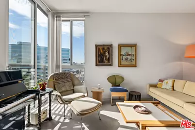 267 S San Pedro St #621, Los Angeles, CA 90012 - Photo 1