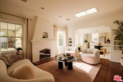 240 W 64th Pl, Inglewood, CA 90302 - Photo 1