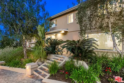 15946 Tobin Way, Sherman Oaks, CA 91403 - Photo 1