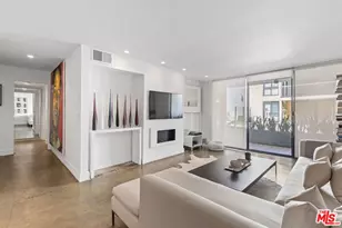 911 N Kings Rd, West Hollywood, CA 90069 - Photo 1