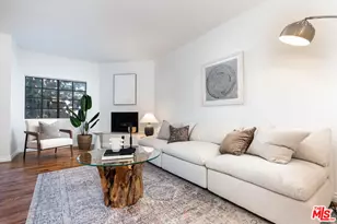 17914 Magnolia Blvd, Encino, CA 91316 - Photo 1