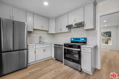 2027 Euclid St #C, Santa Monica, CA 90405 - Photo 1