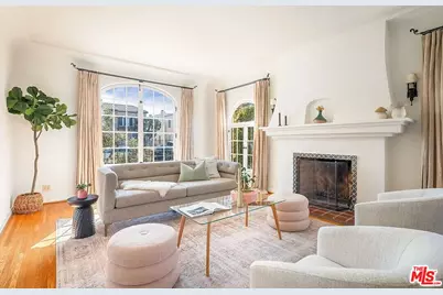 833 S Curson Ave, Los Angeles, CA 90036 - Photo 1