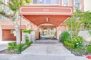 532 N Rossmore Ave, Los Angeles, CA 90004 - Photo 1