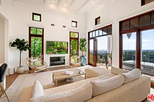 1381 Summitridge Dr, Beverly Hills, CA 90210 - Photo 1