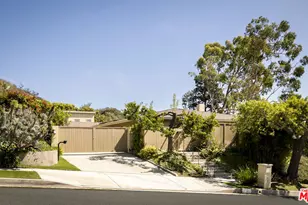 400 Surfview Dr, Pacific Palisades, CA 90272 - Photo 1