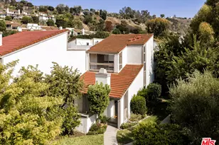 17100 Palisades Cir, Pacific Palisades, CA 90272 - Photo 1