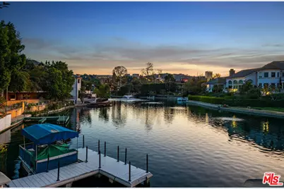 10024 Toluca Lake Ave, Toluca Lake, CA 91602 - Photo 1