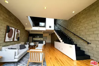 717 N Highland Ave #16, Los Angeles, CA 90038 - Photo 1