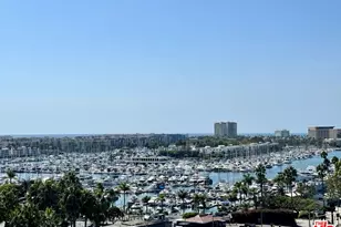 13600 Marina Pointe Dr, Marina del Rey, CA 90292 - Photo 1
