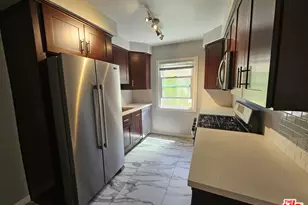 1227 S Holt Ave, Los Angeles, CA 90035 - Photo 1