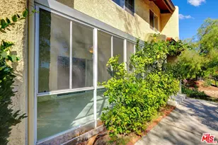 9634 Via Rimini, Burbank, CA 91504 - Photo 1