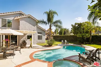 28051 Devon Ln, Saugus, CA 91350 - Photo 1