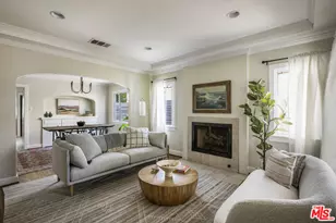 1525 Carmona Ave, Los Angeles, CA 90019 - Photo 1