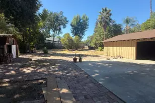 23450 Hatteras St, Woodland Hills, CA 91367 - Photo 1