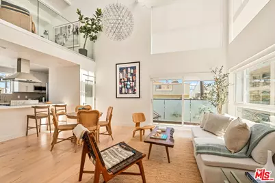 14 Reef St #4, Marina del Rey, CA 90292 - Photo 1