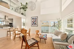 14 Reef St, Marina del Rey, CA 90292 - Photo 1