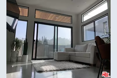 2241 Hyperion Ave #6, Los Angeles, CA 90027 - Photo 1