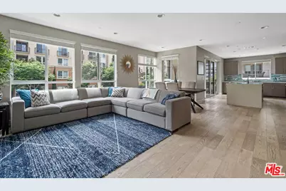 12534 W Fielding Cir #2, Playa Vista, CA 90094 - Photo 1