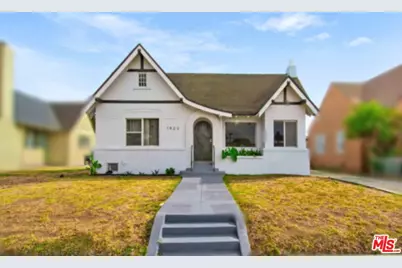 1922 W 78th Pl, Los Angeles, CA 90047 - Photo 1