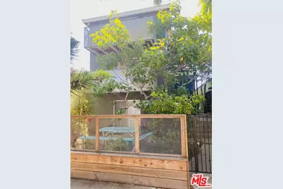 504 Altair Pl #B, Venice, CA 90291 - Photo 1