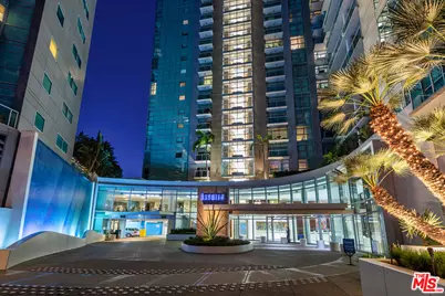 13700 Marina Pointe Dr #1021, Marina del Rey, CA 90292 - Photo 1