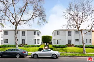 154 N Sycamore Ave, Los Angeles, CA 90036 - Photo 1