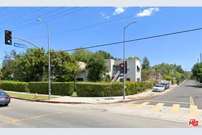 11758 Magnolia Blvd, Valley Village, CA 91607 - Photo 1