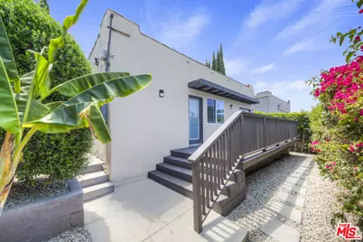 1806 Ashmore Pl, Los Angeles, CA 90026 - Photo 1