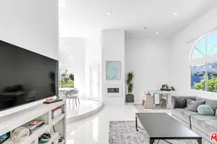 840 N Croft Ave, Los Angeles, CA 90069 - Photo 1