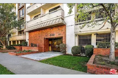 533 S St Andrews Pl #413, Los Angeles, CA 90020 - Photo 1