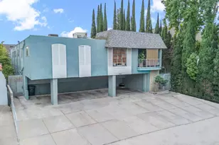 732 Lorraine Blvd, Los Angeles, CA 90005 - Photo 1