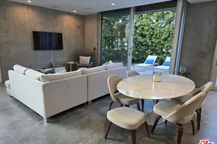 252 Bernard Ave, Venice, CA 90291 - Photo 1