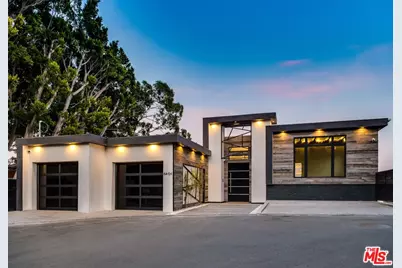 8401 Wyndham Rd, Los Angeles, CA 90046 - Photo 1